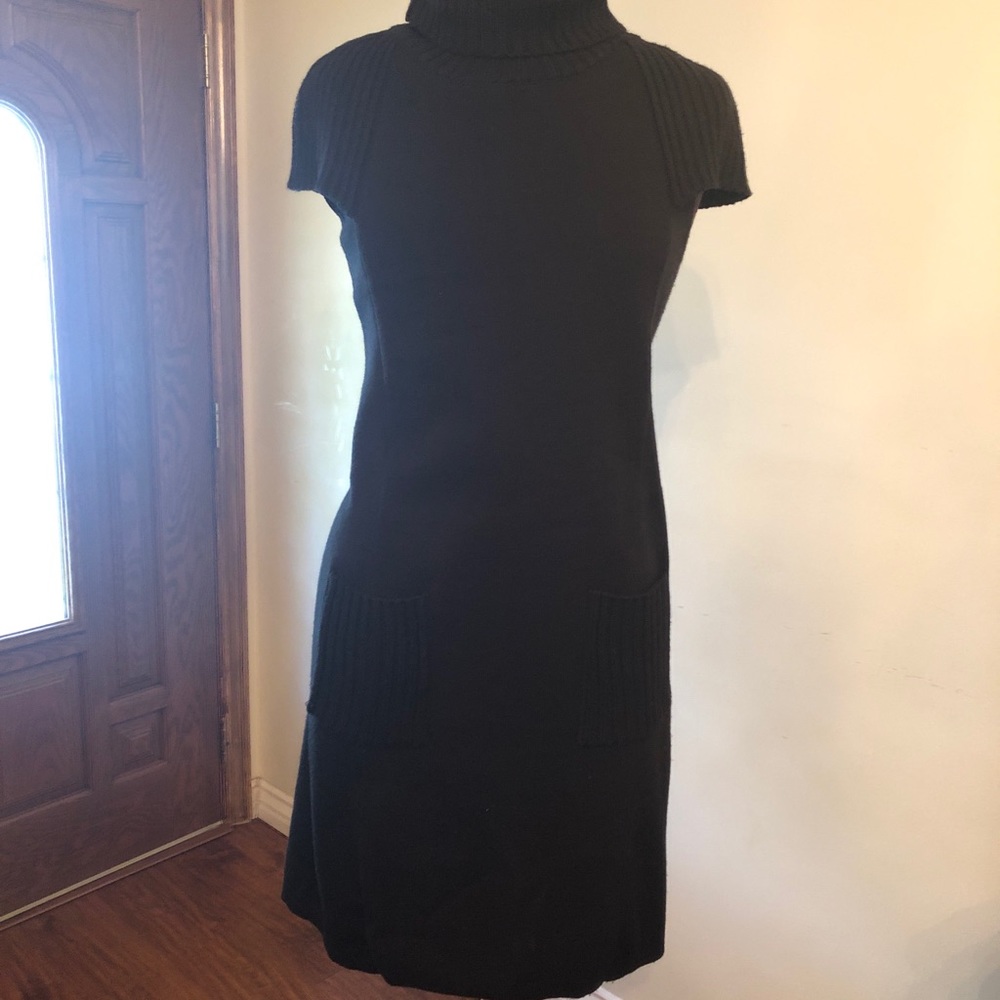 Knitted black dress - Picture 3 of 10
